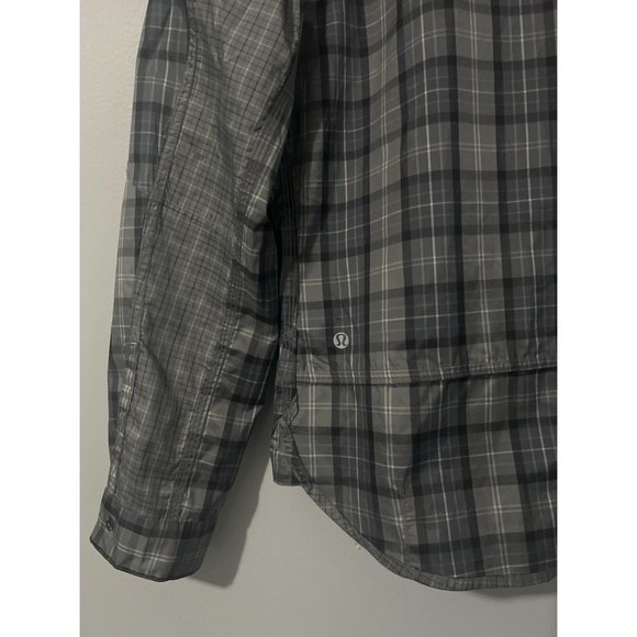Lululemon Jacket Men’s Gray Large Plaid Shirt Reversible Reflective Windbreaker - Picture 14 of 16